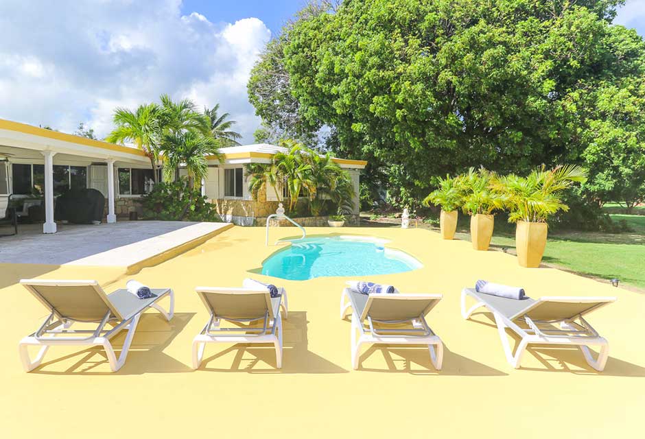 pool deck